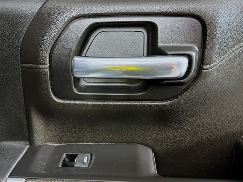 Used 2020 Chevrolet Silverado 1500 RST image 29