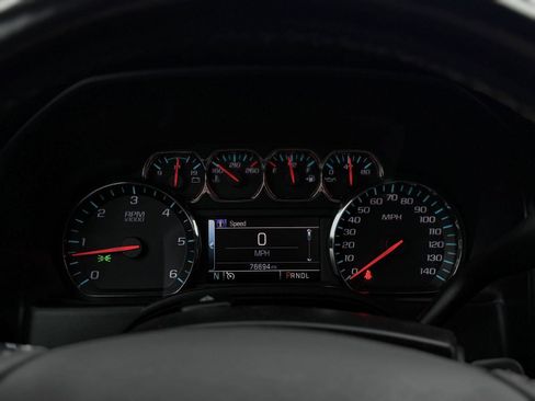 Used 2018 Chevrolet Silverado 1500 LT w/ All Star Edition image 16