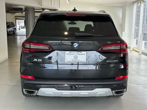 Used 2022 BMW X5 xDrive40i w/ Premium Package image 5