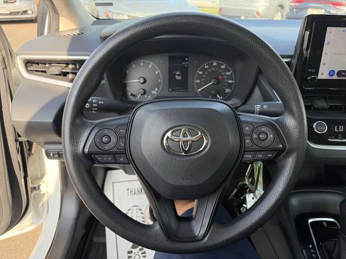 Used 2024 Toyota Corolla LE image 11