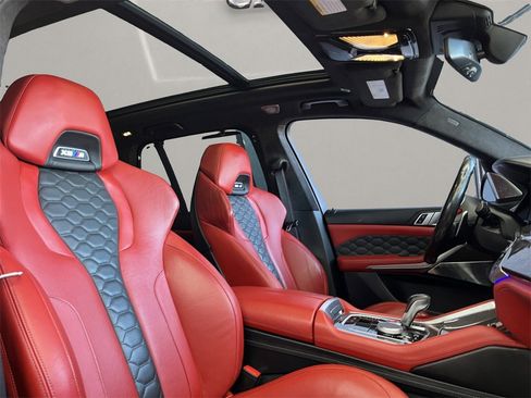 Used 2020 BMW X5 M Competition w/ Executive Package image 32