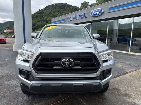 Used 2023 Toyota Tacoma SR w/ SR Convenience Package image 13
