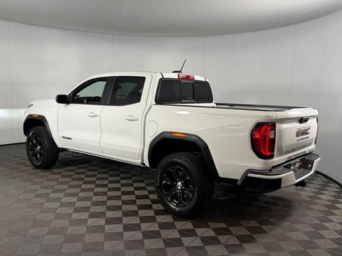 Used 2024 GMC Canyon Elevation w/ Convenience Package RWD image 10