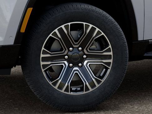 New 2026 Jeep Grand Wagoneer 2WD image 13