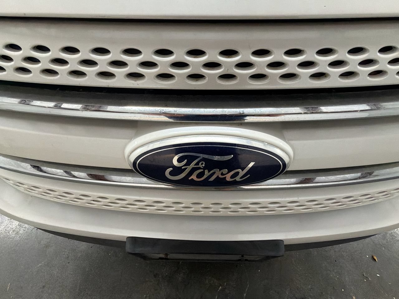 Used 2015 Ford Explorer Limited FWD image 28