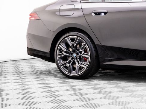 New 2026 BMW i5 AWD/4WD image 36