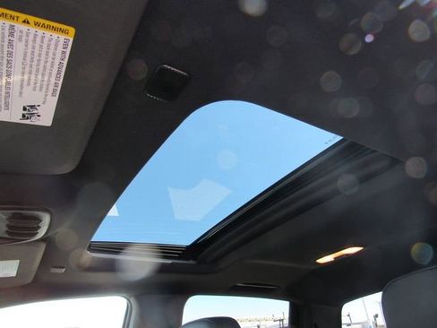 New 2026 GMC Canyon Elevation w/ Convenience Package image 24