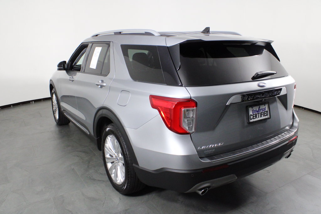Used 2024 Ford Explorer Limited w/ Limited Technology Package RWD image 14