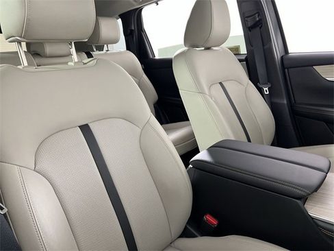 Certified 2024 MAZDA CX-90 Plug-In Hybrid w/ Preferred image 25