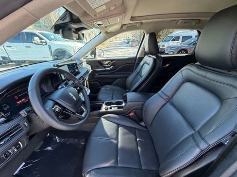 New 2026 Lincoln Corsair Reserve image 15