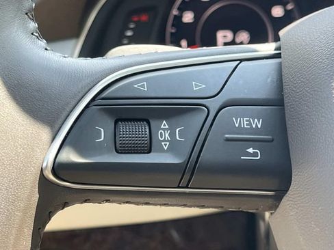 Used 2019 Audi Q7 2.0T Premium Plus AWD/4WD image 40