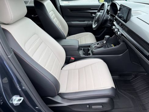 Used 2023 Honda CR-V Sport Touring image 15