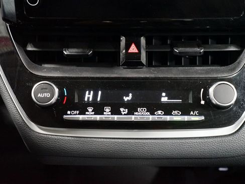 Certified 2024 Toyota Corolla LE image 20