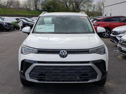 New 2026 Volkswagen Taos SE AWD/4WD image 5