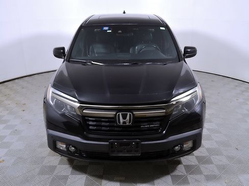 Used 2017 Honda Ridgeline Black Edition image 4
