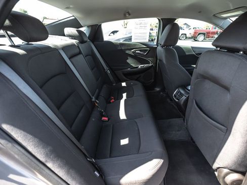 Used 2023 Chevrolet Malibu LT FWD image 31