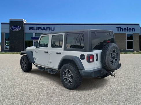 Used 2018 Jeep Wrangler Unlimited Sport S image 3