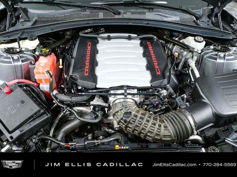 Used 2021 Chevrolet Camaro LT RWD image 30