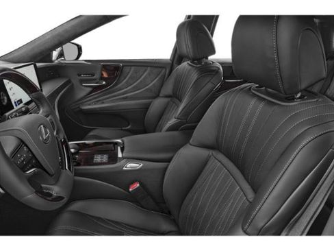 Used 2023 Lexus LS 500 w/ Interior Upgrade Package RWD image 9