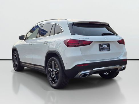New 2026 Mercedes-Benz GLA 250 4MATIC image 3