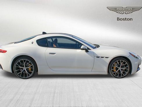 Used 2024 Maserati GranTurismo Modena image 5