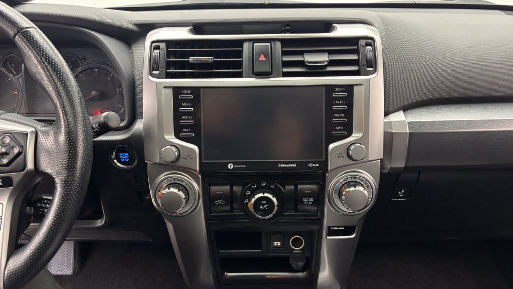 Used 2023 Toyota 4Runner SR5 Premium w/ Moonroof Package AWD/4WD image 18