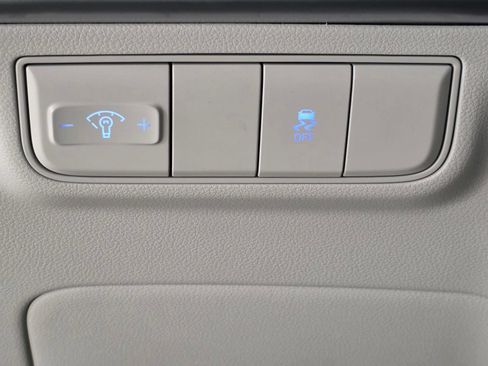 Certified 2025 Hyundai Tucson SE FWD image 33