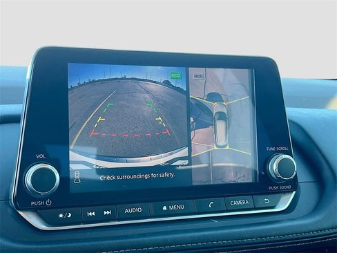 Used 2021 Nissan Rogue SL image 13