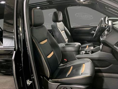 Certified 2022 GMC Yukon XL AT4 w/ Max Trailering Package image 15