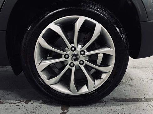 Used 2017 Lincoln MKC Select w/ Select Plus Package image 17