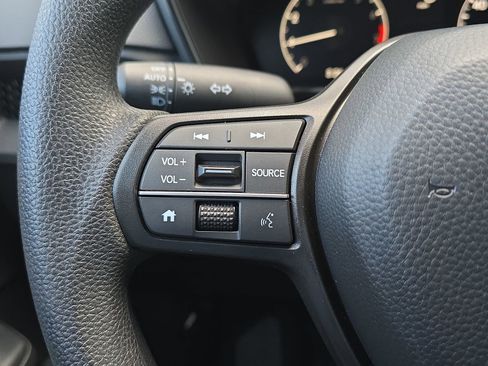 Certified 2025 Honda CR-V LX image 17