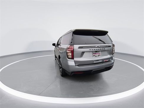 Used 2023 Chevrolet Suburban RST image 6
