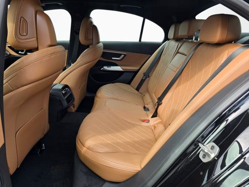 New 2026 Mercedes-Benz E 450 4MATIC Sedan image 17