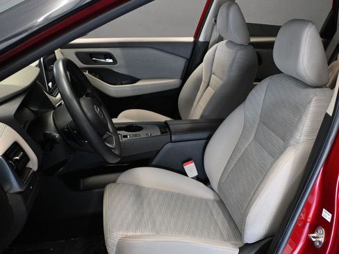 Used 2021 Nissan Rogue SV FWD image 17