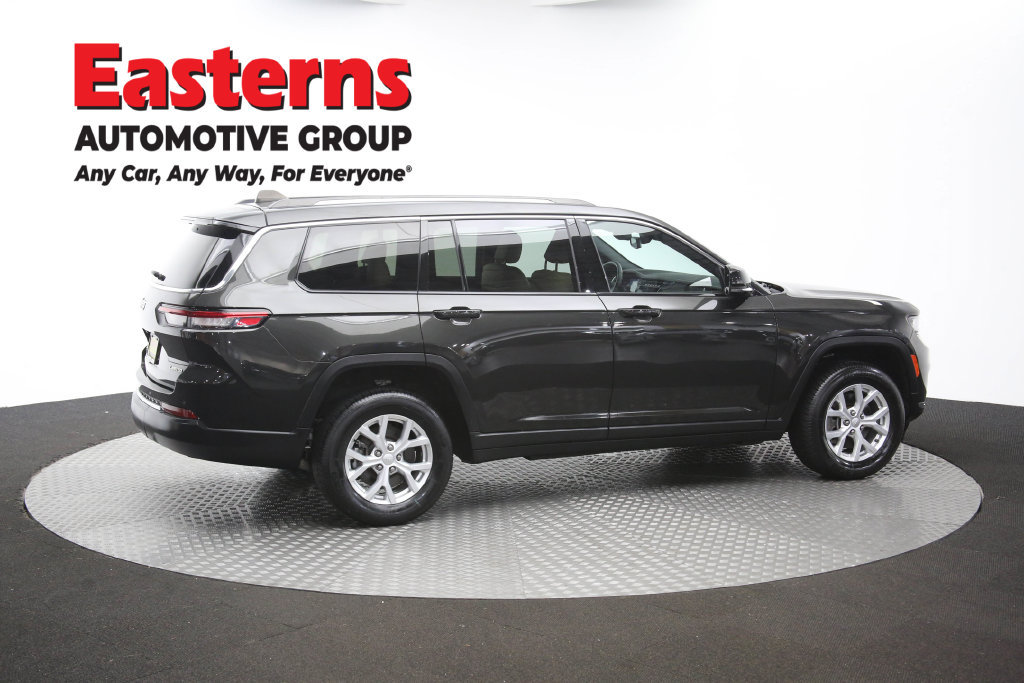 Used 2023 Jeep Grand Cherokee L Limited AWD/4WD image 47