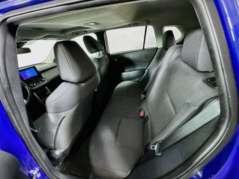 Used 2024 Toyota Corolla Cross LE w/ Moonroof Package AWD/4WD image 20
