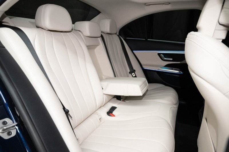 Certified 2025 Mercedes-Benz E 350 4MATIC Sedan image 16