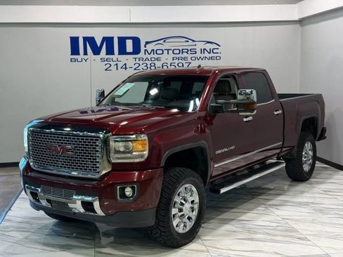 Used 2016 GMC Sierra 2500 Denali w/ Duramax Plus Package AWD/4WD image 1