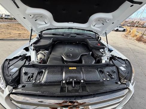 Used 2024 Mercedes-Benz GLS 450 4MATIC image 44