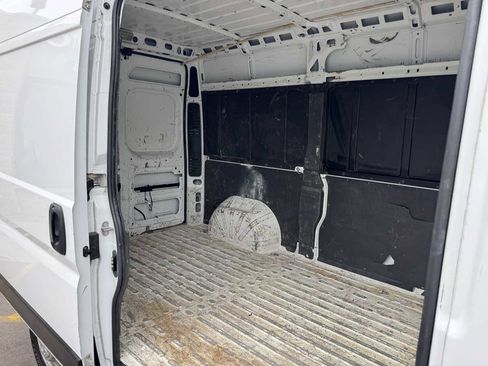 Used 2019 RAM ProMaster 1500 FWD image 32