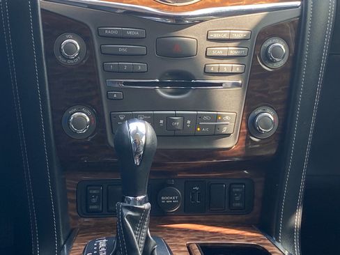 Used 2019 Nissan Armada SL w/ Premium Package RWD image 9
