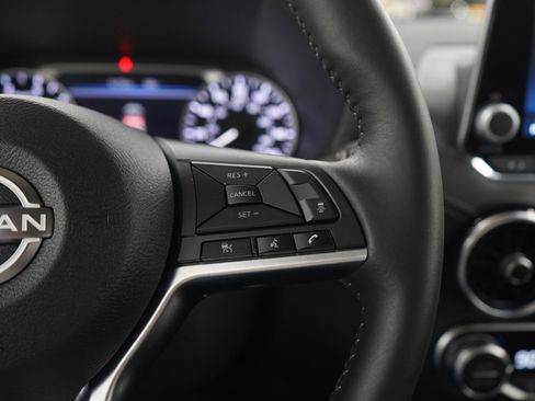 Used 2025 Nissan Sentra SV w/ All-Weather Package FWD image 25