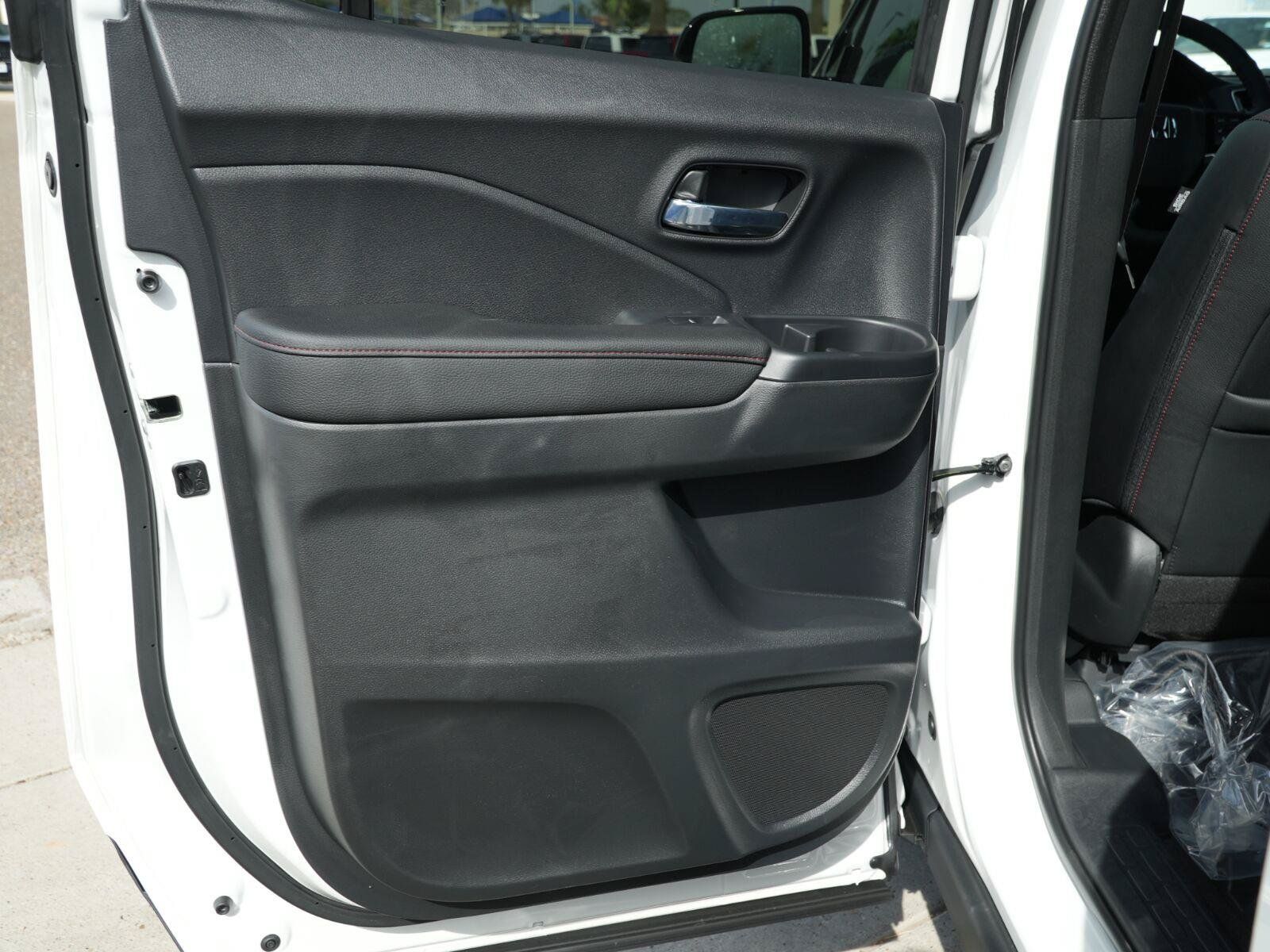 New 2026 Honda Ridgeline Black Edition image 17