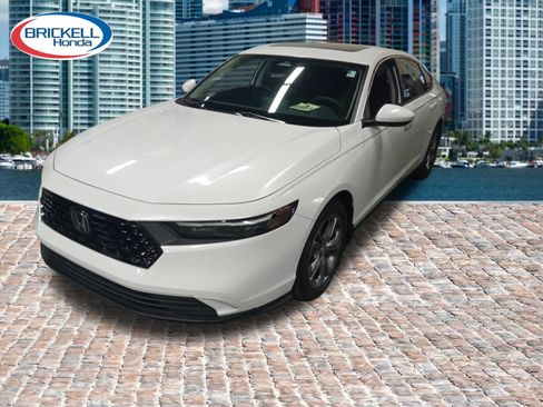 Used 2024 Honda Accord EX image 11