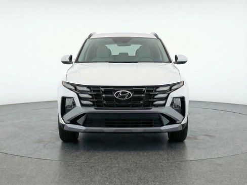 Used 2025 Hyundai Tucson SEL image 2