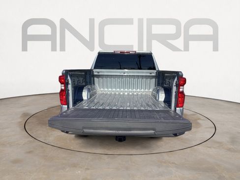 Used 2025 Chevrolet Silverado 1500 Custom image 16