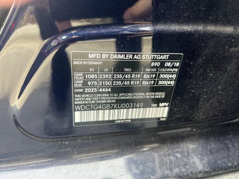 Certified 2019 Mercedes-Benz GLA 250 4MATIC image 37