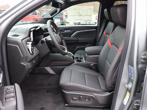 New 2026 Chevrolet Colorado Z71 w/ Technology Package image 4