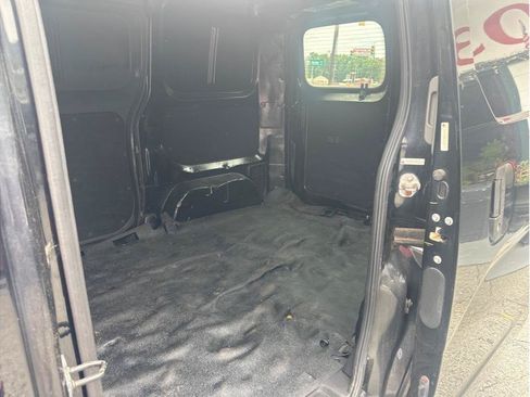 Used 2013 Nissan NV200 S w/ Back Door Glass Pkg FWD image 11