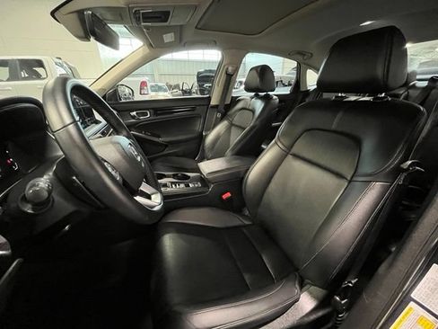 Used 2024 Honda Civic Touring image 21
